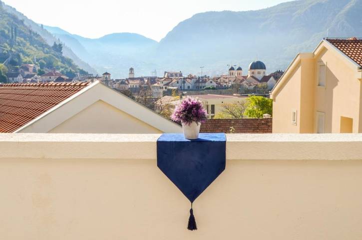 Vakantiewoning voor 4 personen, met tuin en uitzicht in Kotor