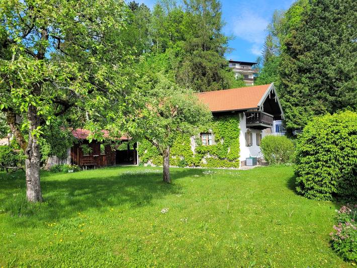 Ferienhaus für 6 Personen, mit Balkon und Terrasse sowie Garten in Siegsdorf