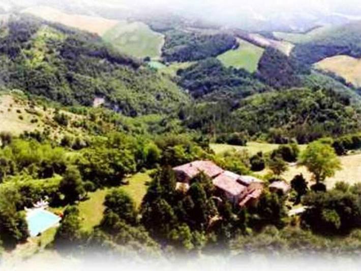 Ferienhaus für 20 Personen, mit Ausblick und Pool sowie Garten, mit Haustier