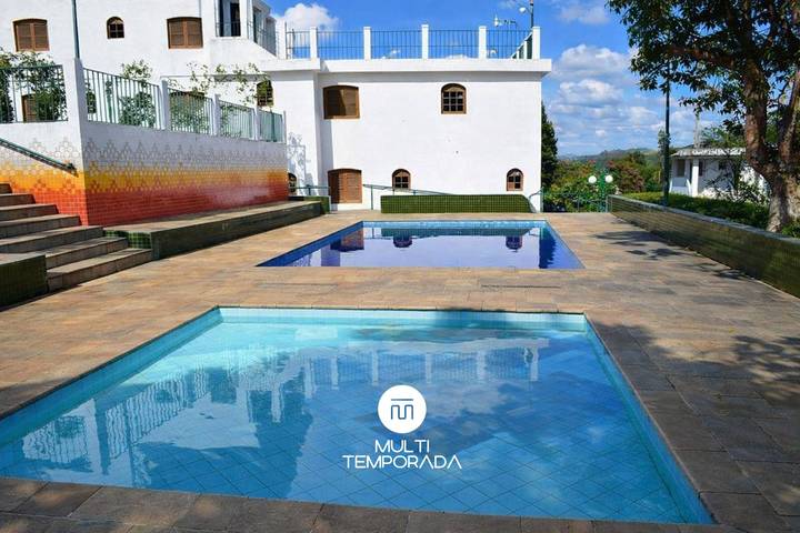 Casas e apartamentos de temporada para 60 pessoas, com jardim em Guararema