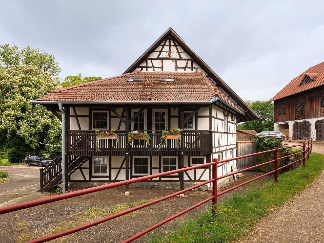 Ganze Ferienwohnung, Hofgut Uhenfels - Wohnung Stallblick in Uhenfels, Bad Urach