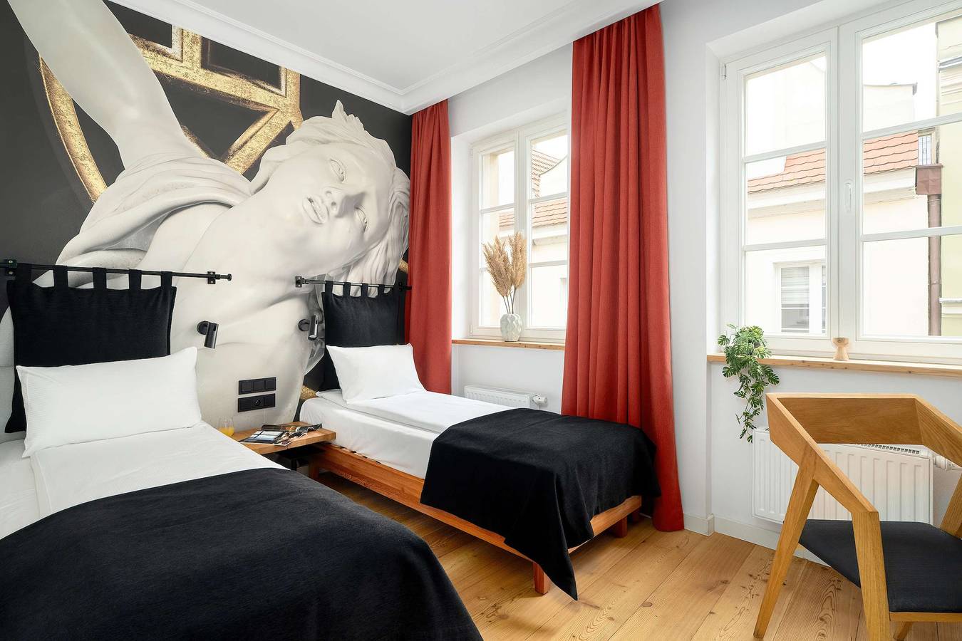 Entire apartment, Stylish Apartment Close to the Market | Air Conditioning | Work Desk in Poznan, Greater Poland