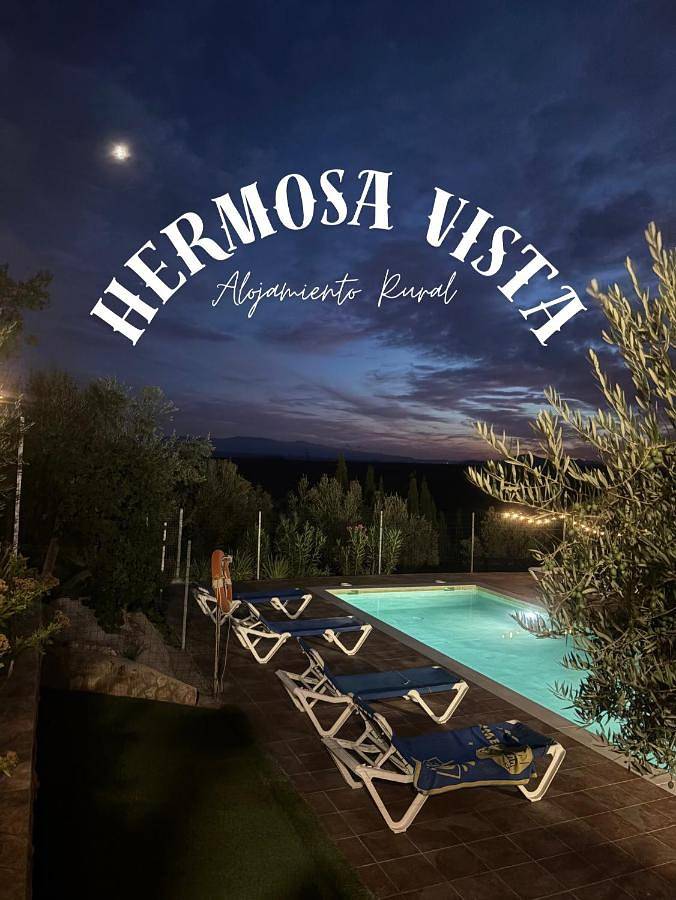 Casa rural para 20 personas, con vistas además de piscina y jardín, Se admiten mascotas en Sierra de Cazorla - 4