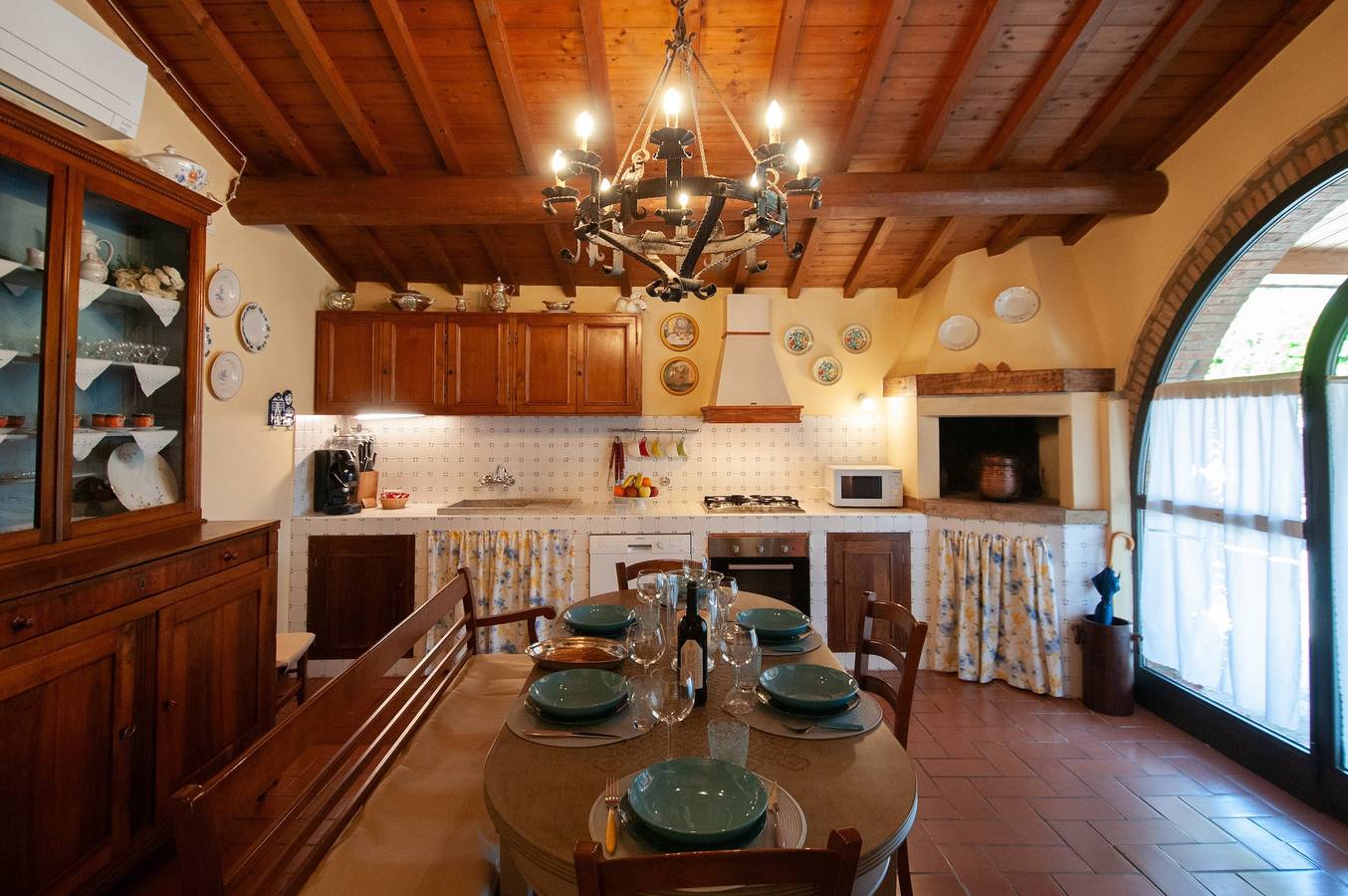 Le Fonti Casa Vacanze: Vista Montagna, Wi-Fi e Aria Condizionata in Barberino Val d'Elsa, Barberino Tavarnelle