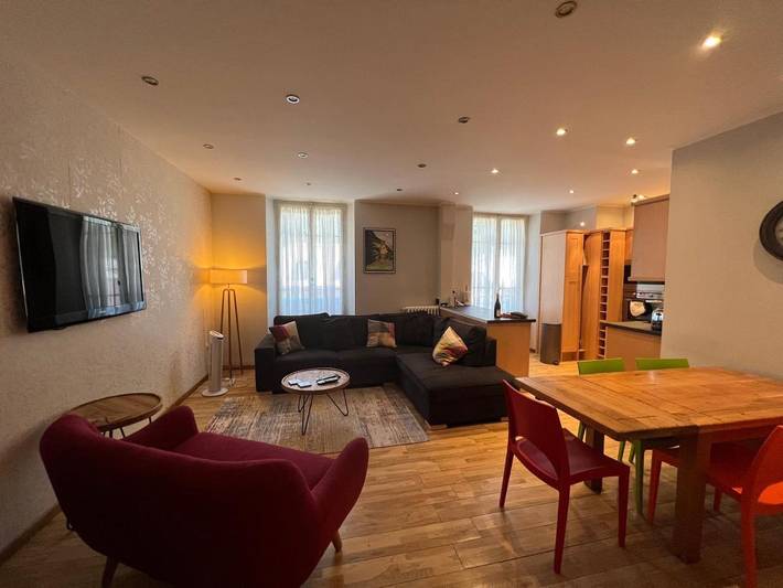 Gîte pour 8 personnes, avec vue sur le lac ainsi que vue et jardin dans Thermes de Saint Gervais les Bains - 3