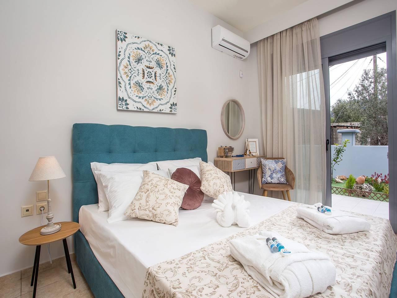 Villa mit privatem Pool in Kalithies. in Faliraki, Rhodos