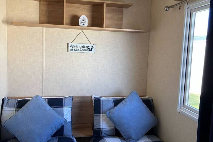 Luxury 8 berth spacious caravan in Chapel St. Leonards, Lincolnshire