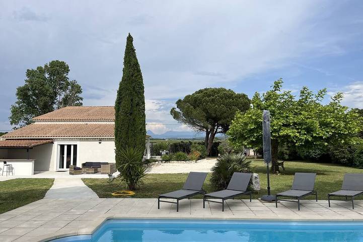 Maison de vacances pour 8 personnes, avec jardin, animaux acceptés