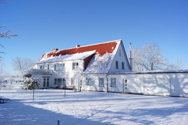 Ganze Ferienwohnung, Ferienwohnung Kastanienblick in Thesenvitz, Bergen auf Rügen