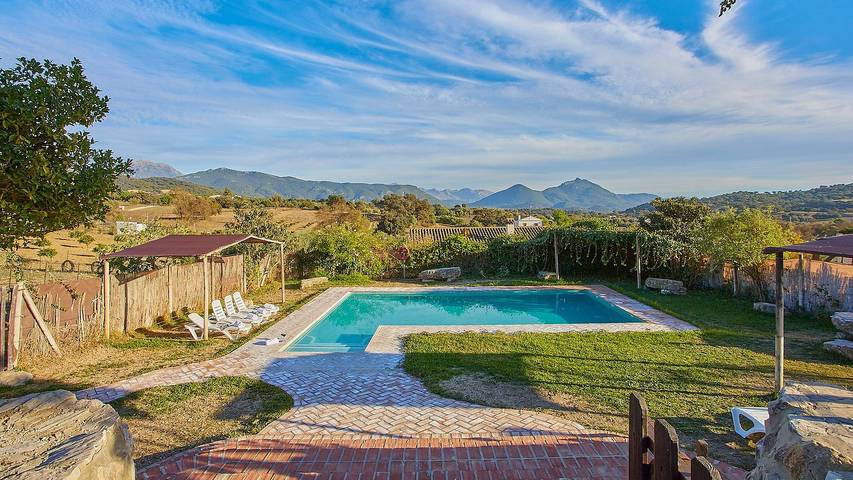 Casa rural para 15 personas, con piscina y balcón/terraza, Se admiten mascotas en Prado del Rey - 3