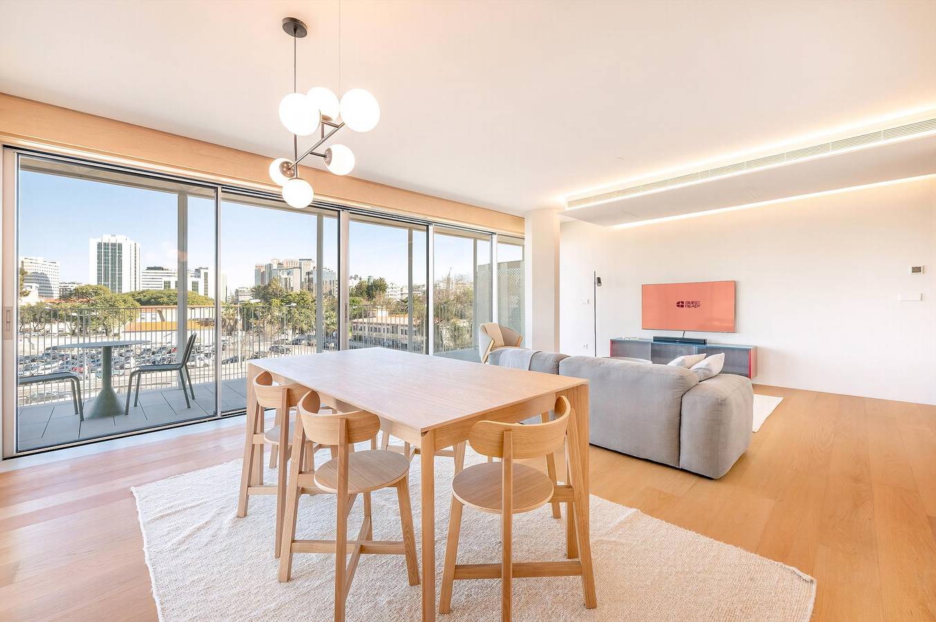 Entire apartment, Guestready - One lovely home near Campo Pequeno in Lisbon, Costa de Lisboa