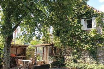 Gîte pour 7 personnes, avec terrasse et jardin dans Pierrepont (Calvados)