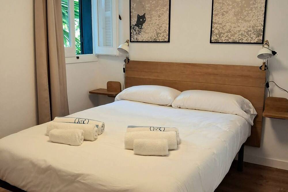 Entire apartment, Can Andreu I apartment a stone's throw from the be in Cala Galdana, Ferreries