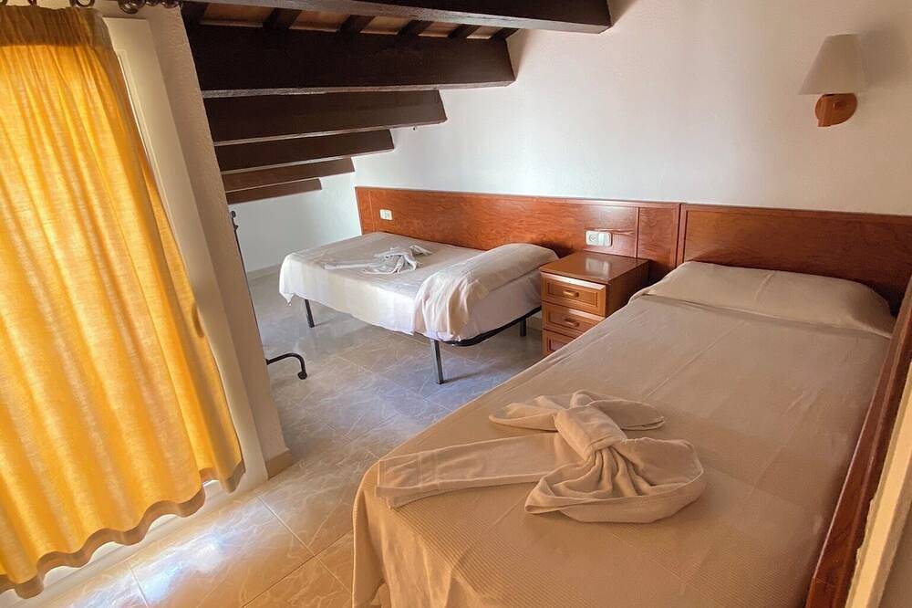 Entire apartment, Quiet Apartment in Canet de Mar, Costa del Maresme