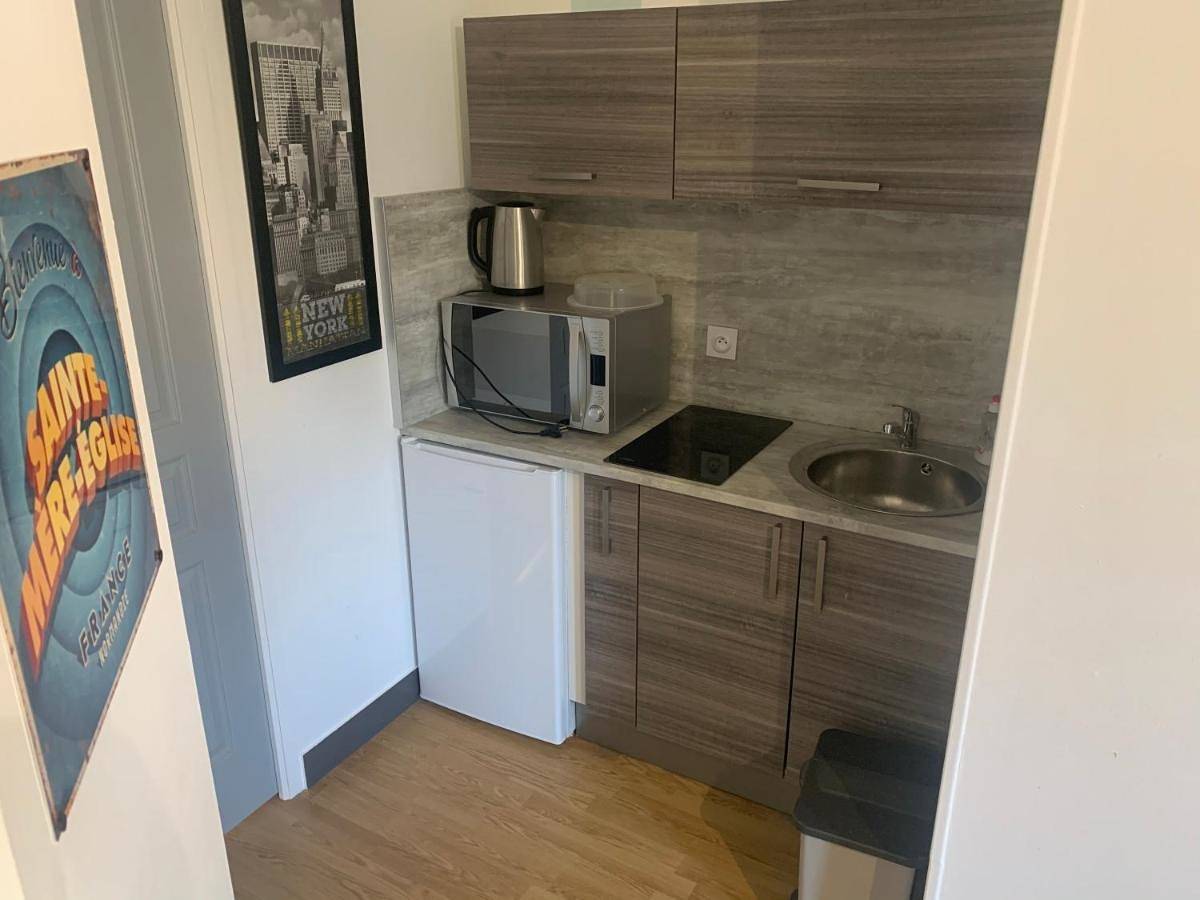 Appartement entier, Two-Bedroom Apartment in Sainte-Mère-Église, Région de Cherbourg
