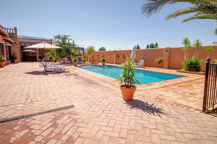 Chalet para 5 personas, con jardín en Valle de Lecrín - 2