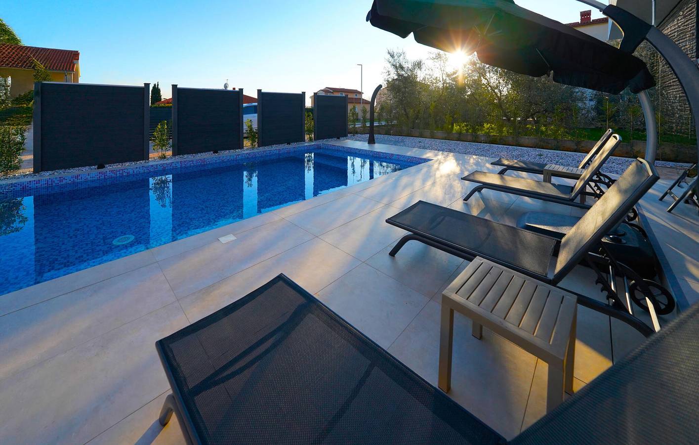 Charmantes Apartment mit Pool, Terrasse und WLAN in Vodnjan – in der Nähe des Stadtzentrums in Vodnjan, Grad Vodnjan