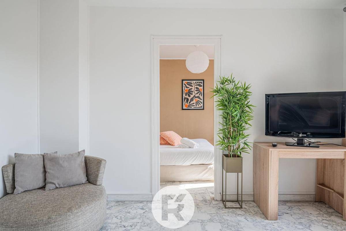 Appartement entier, Three-Bedroom Apartment in L'Isère, Isère