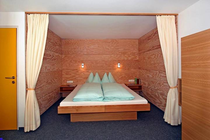 Ferienwohnung für 6 Personen, mit Terrasse und Ausblick in Obergurgl - 2