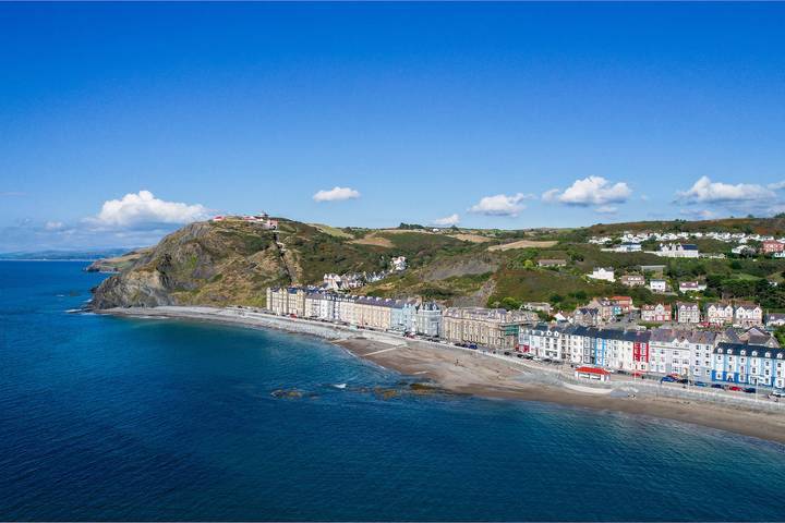 Apartment for 2 people, with pets in Aberystwyth
