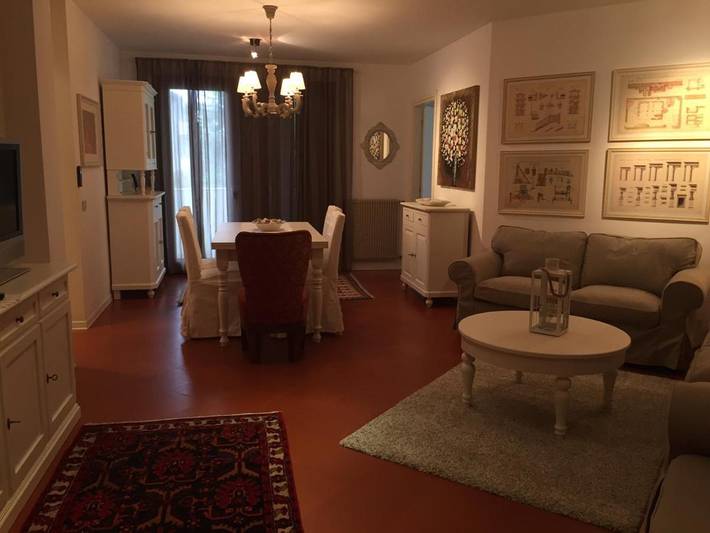 Appartamento per 5 persone, con Balcone e Terrazza nonché Giardino e Panorama a Sacile