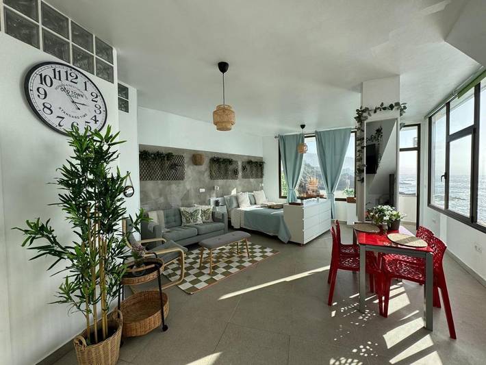 Ferienwohnung für 4 Personen, mit Balkon und Terrasse sowie Ausblick