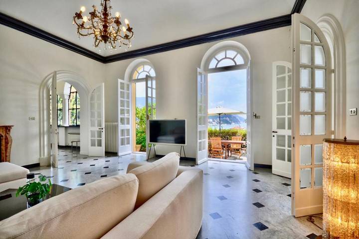 Villa per 8 persone, con Balcone e Terrazza nonché Giardino e Panorama a Rapallo