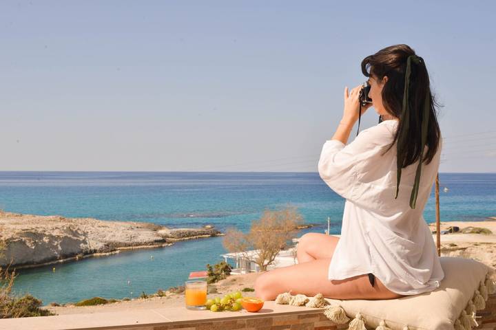 Location de vacances pour 3 personnes, avec terrasse et vue sur l’océan dans Milos - 2