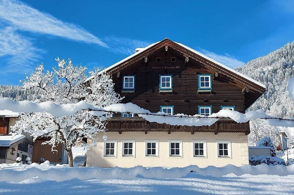 Vacation home for 10 guests with 220m² in Bischofshofen (294832) in Bischofshofen, Ski Amadé