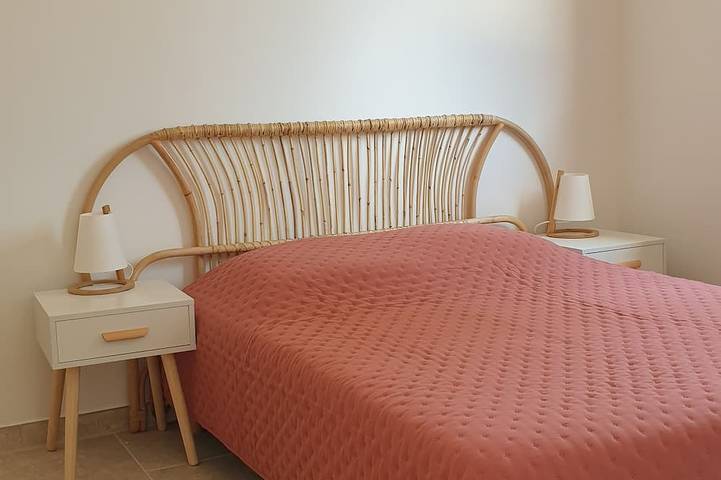 Location de vacances pour 6 personnes, avec jardin et terrasse à Tourbes - 2