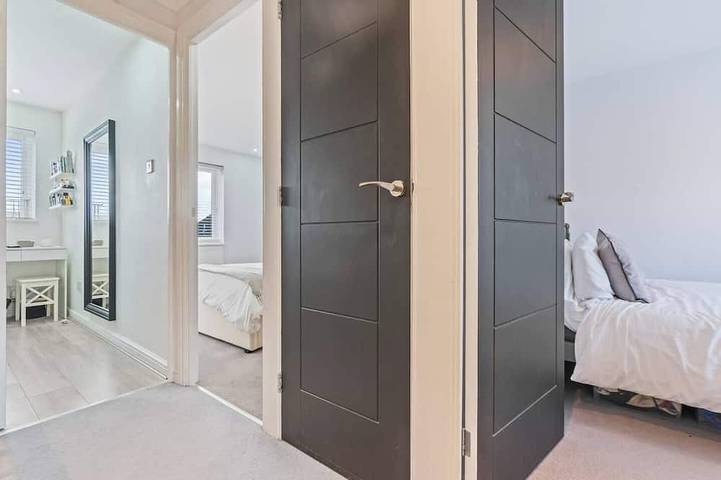 #107 - Peaceful and Perfect Rugby Home in Warwickshire
