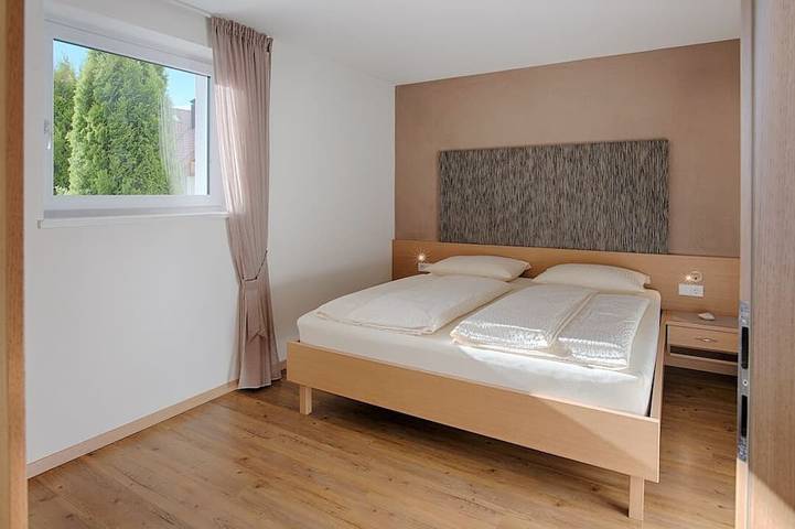 Hütte für 2 Personen, mit Garten und Whirlpool sowie Pool und Sauna am Kronplatz - 2