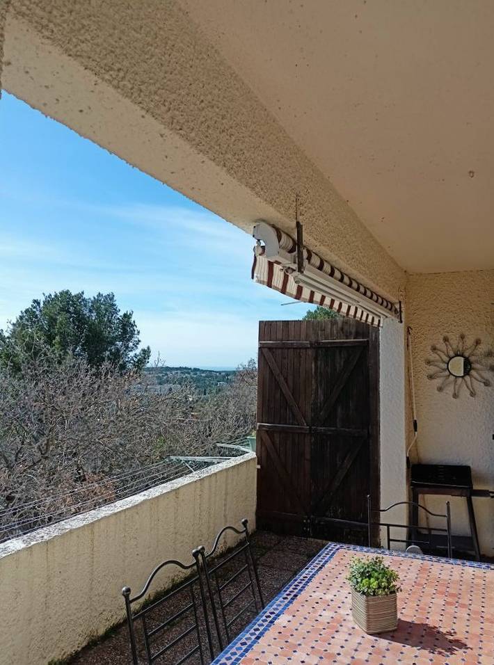 Gîte pour 6 personnes, avec jardin et terrasse à Carnoux-en-Provence - 4