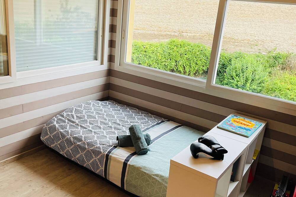 La Maison Jaune - 4 chambres -7 personnes - Au calme in Saint-Amand-sur-Fion, Marne