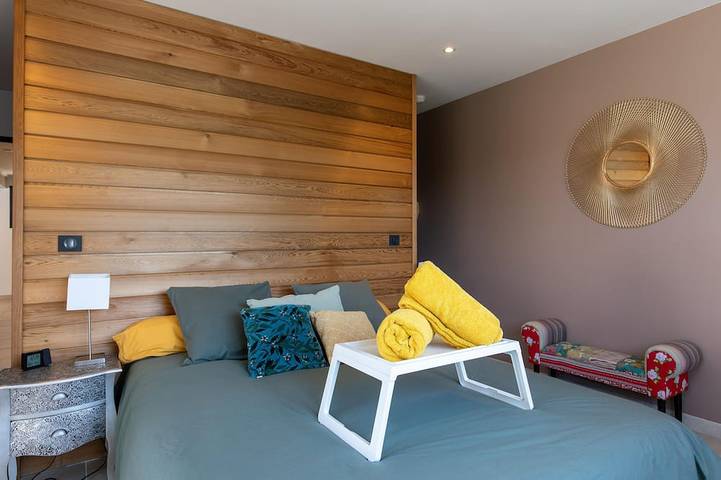 Location de vacances pour 10 personnes, avec jardin et piscine dans Hourtin Plage - 2