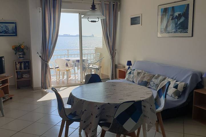 Location de vacances pour 4 personnes, avec Balcon à Saint-Vaast-la-Hougue