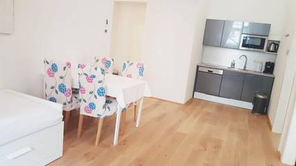 Appartement De Vacances pour 9 Personnes dans Centre de Vienne, Vienne (Autriche), Photo 1