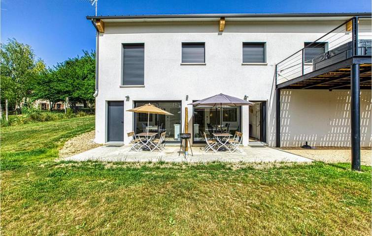 Gîte pour 2 personnes, avec jardin, animaux acceptés à Montrozier