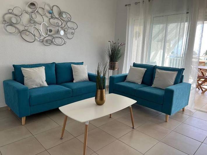 Apartamento de vacaciones para 4 personas, con terraza y jardín además de vistas y piscina - 1