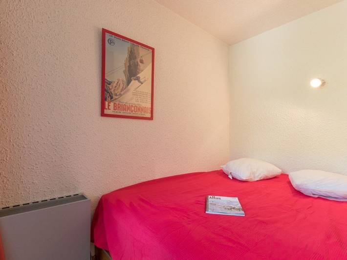 Gîte pour 6 personnes, avec balcon, animaux acceptés à Saint-Chaffrey - 4