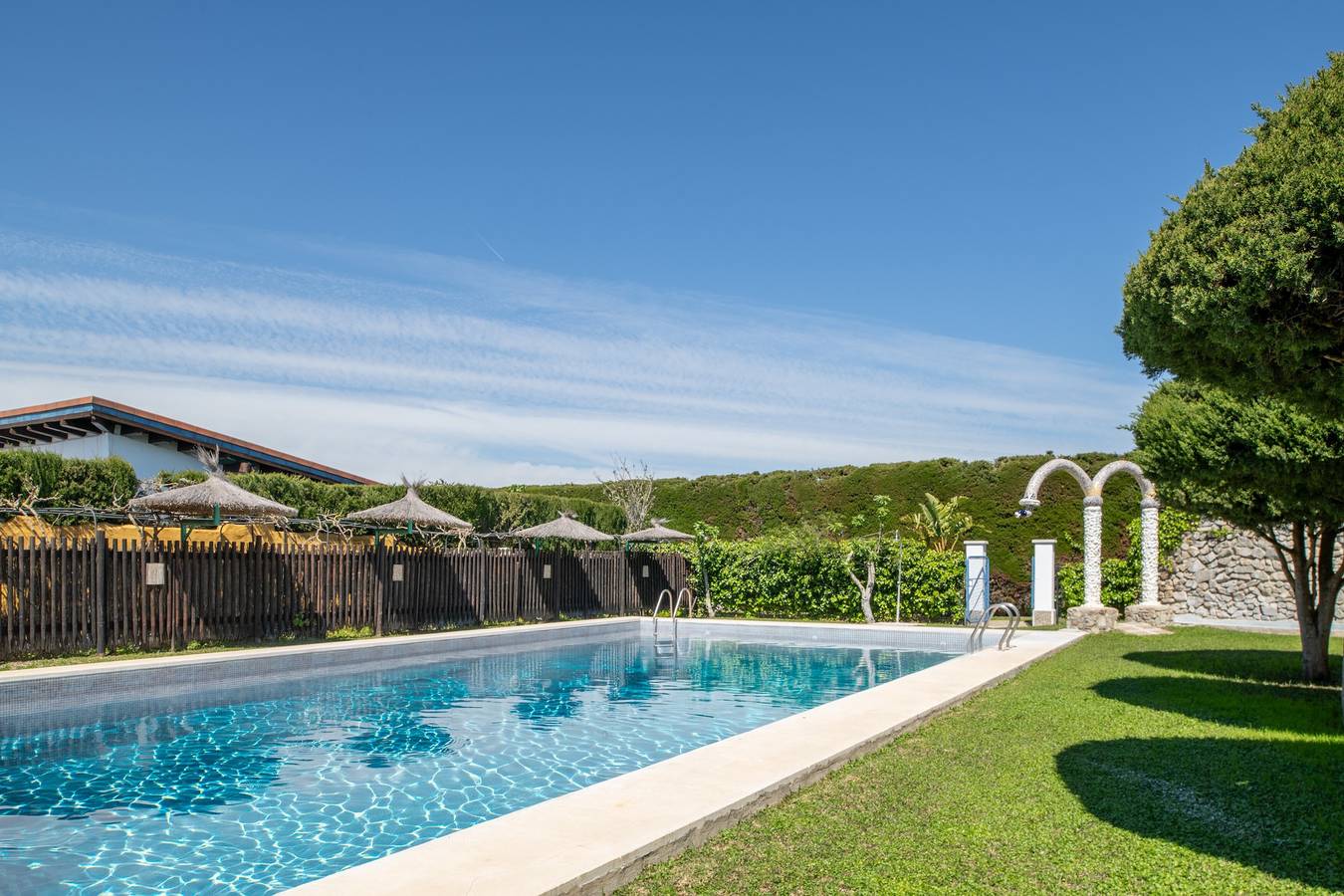 Ferienhaus 'De Campo' mit Gemeinschaftspool, Wlan und Klimaanlage in Playa El Palmar, Vejer de la Frontera