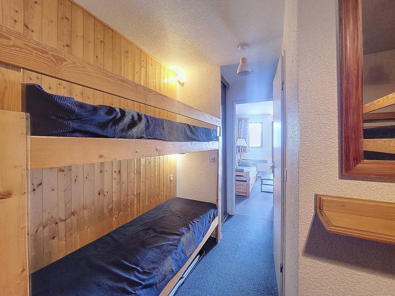 Ganzes Studio, Komfortables Studio für 5 Pers. in Pistennähe mit Balkon in La Rosière, Montvalezan