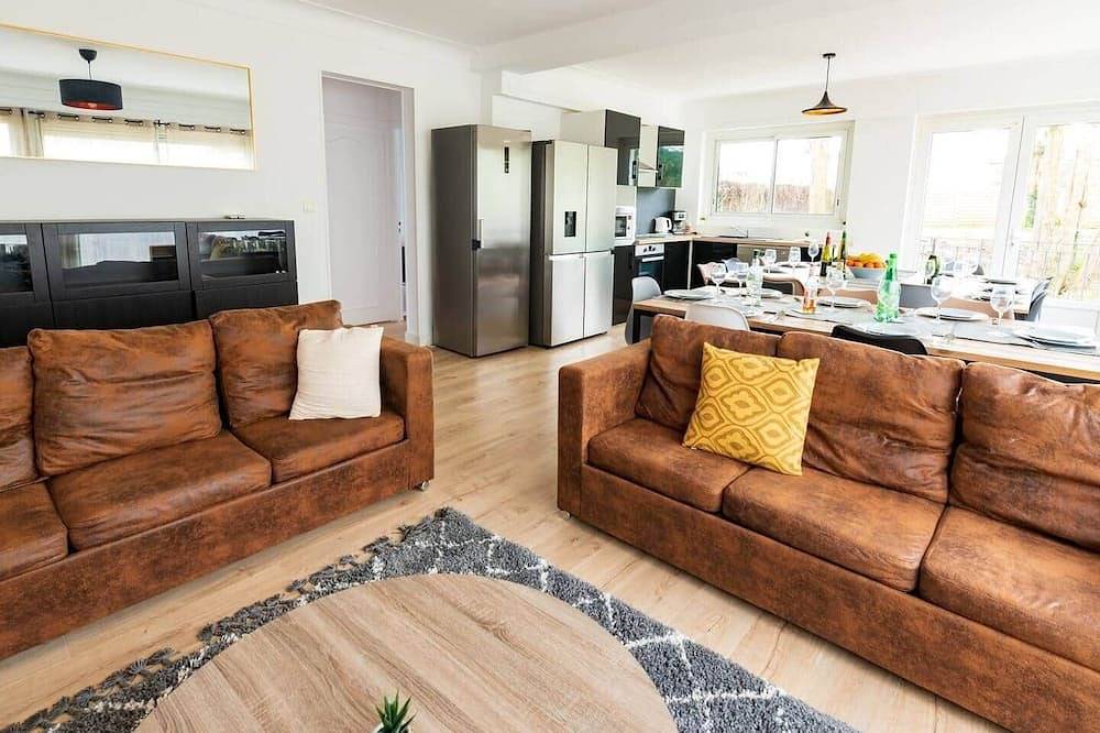 Villa City Garden 12 pers - Garden & Wifi in Cholet, Cholet region