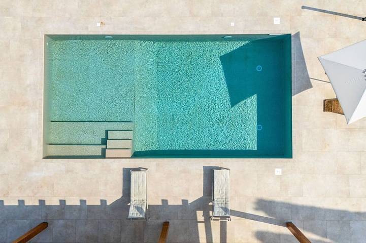 Villa pour 12 personnes, avec jardin et jacuzzi à Cecina