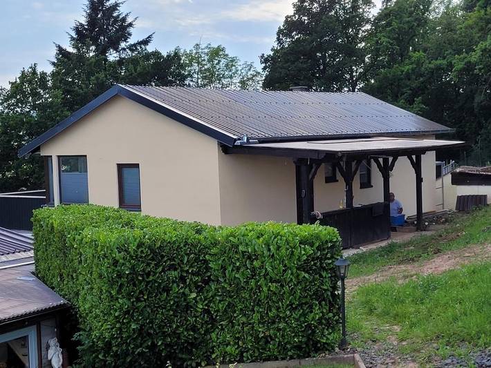 Ferienhaus für 4 Personen, mit Balkon und Terrasse sowie Garten und Ausblick