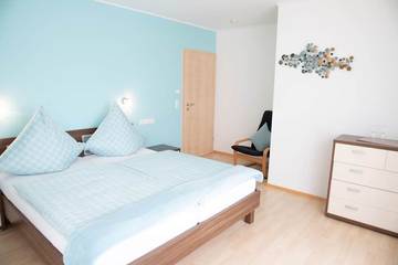 Ferienwohnung für 6 Personen, mit Balkon in Leiwen