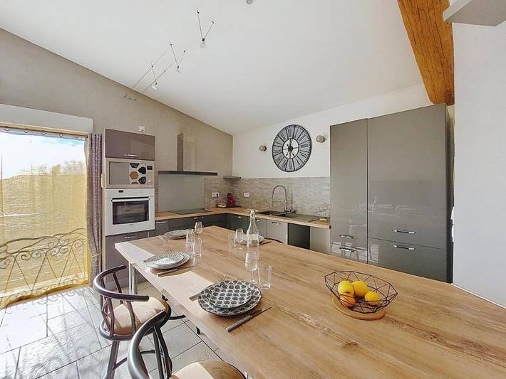 Location de vacances pour 4 personnes, avec jacuzzi et jardin, adapté aux familles à Thézan-lès-Béziers - 3