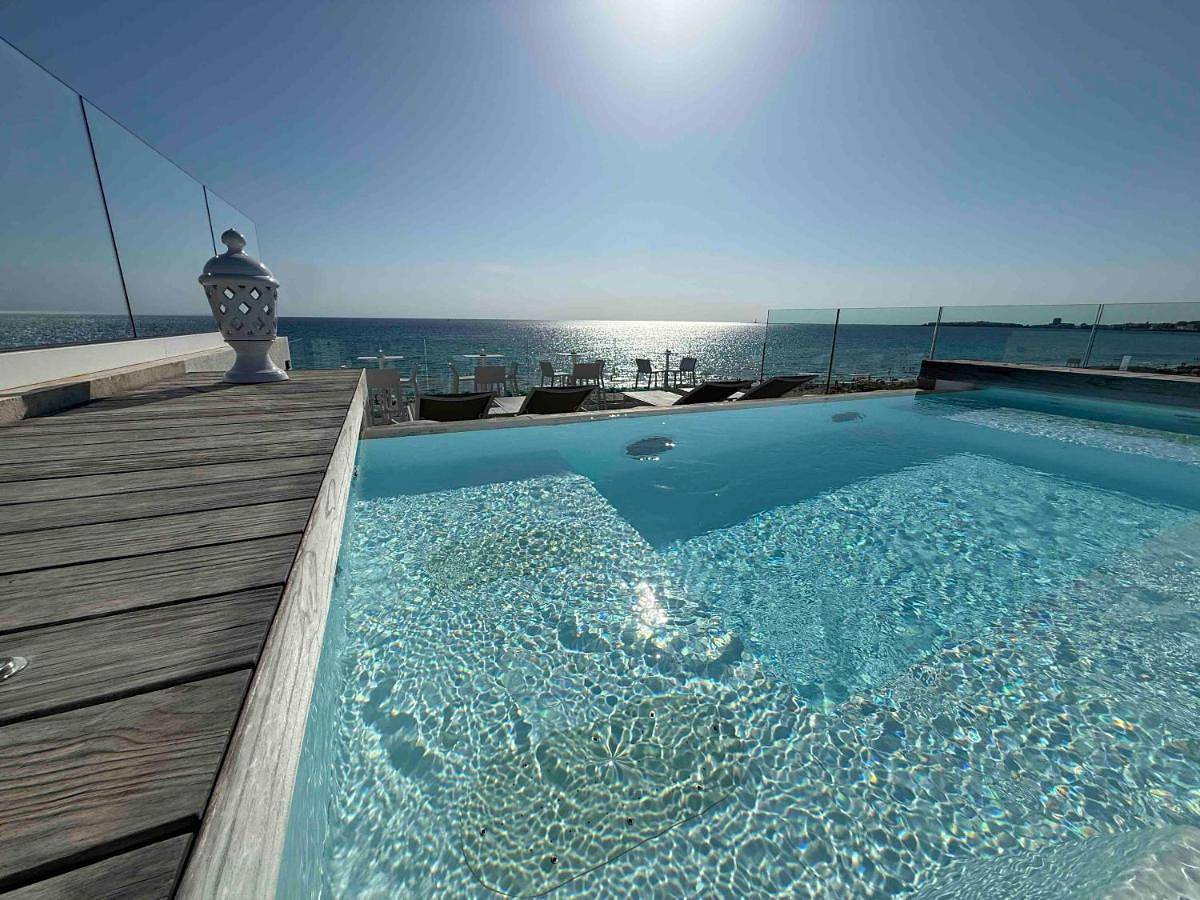 Villa Dune Luxury Roof Top Pool Wellness in Kudetà Baia Verde Lido, Baia Verde