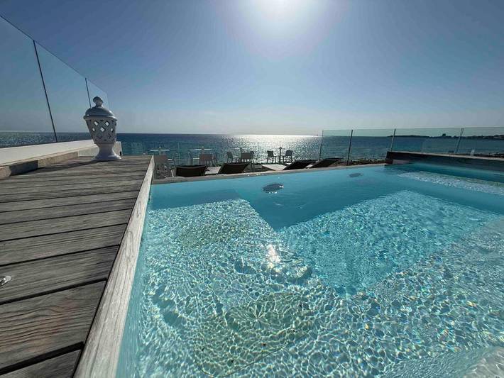 Maison d’hôte pour 3 personnes, avec jacuzzi et jardin ainsi que piscine et sauna, animaux acceptés à Gallipoli - 4
