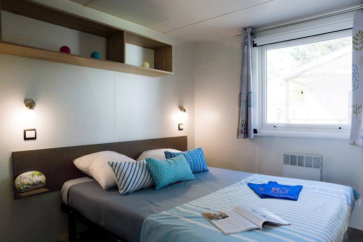 Bungalow für 3 Personen, mit Whirlpool und Terrasse sowie Sauna und Pool, kinderfreundlich auf der Ile de Re - 4